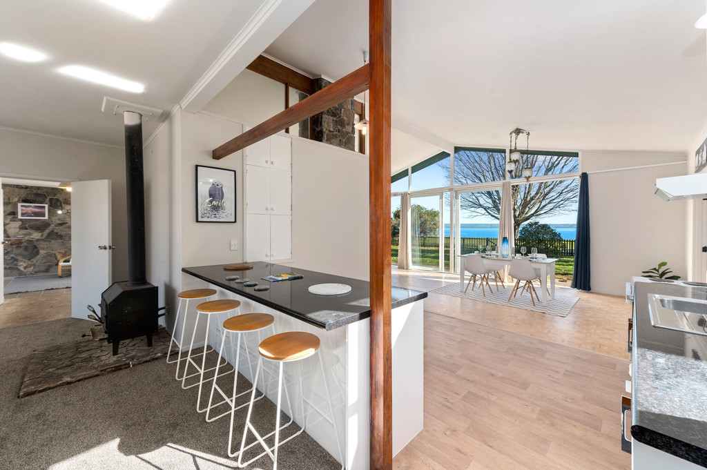 25 Holden Avenue, Holdens Bay, Rotorua, 7 રૂમ, 0 બાથરૂમ