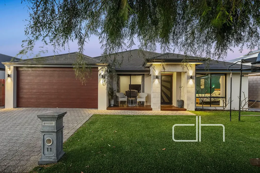11 Andromeda Loop, Landsdale, WA 6065