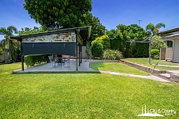 12 Hilton Road, Mount Isa