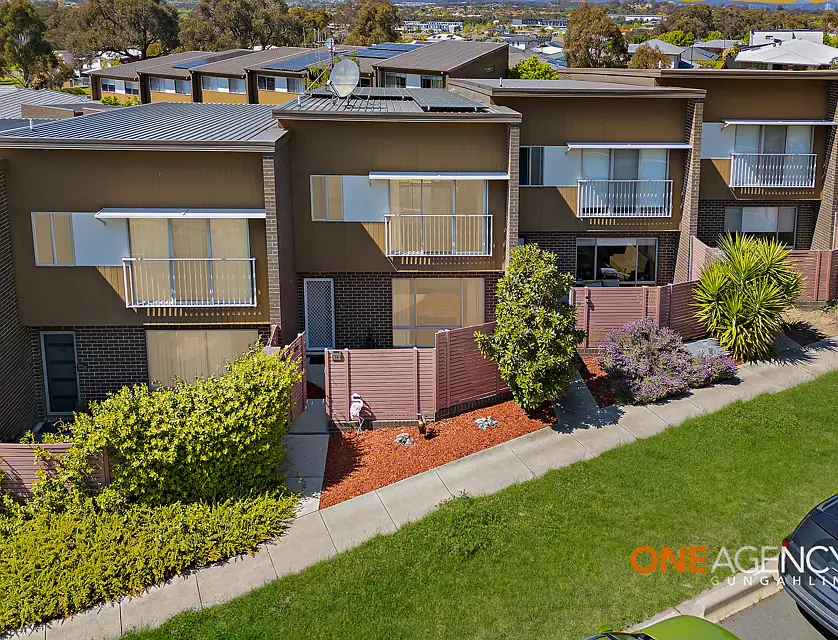 3/11 Pickup Close, Casey, Gungahlin District, 3房, 2浴, Townhouse