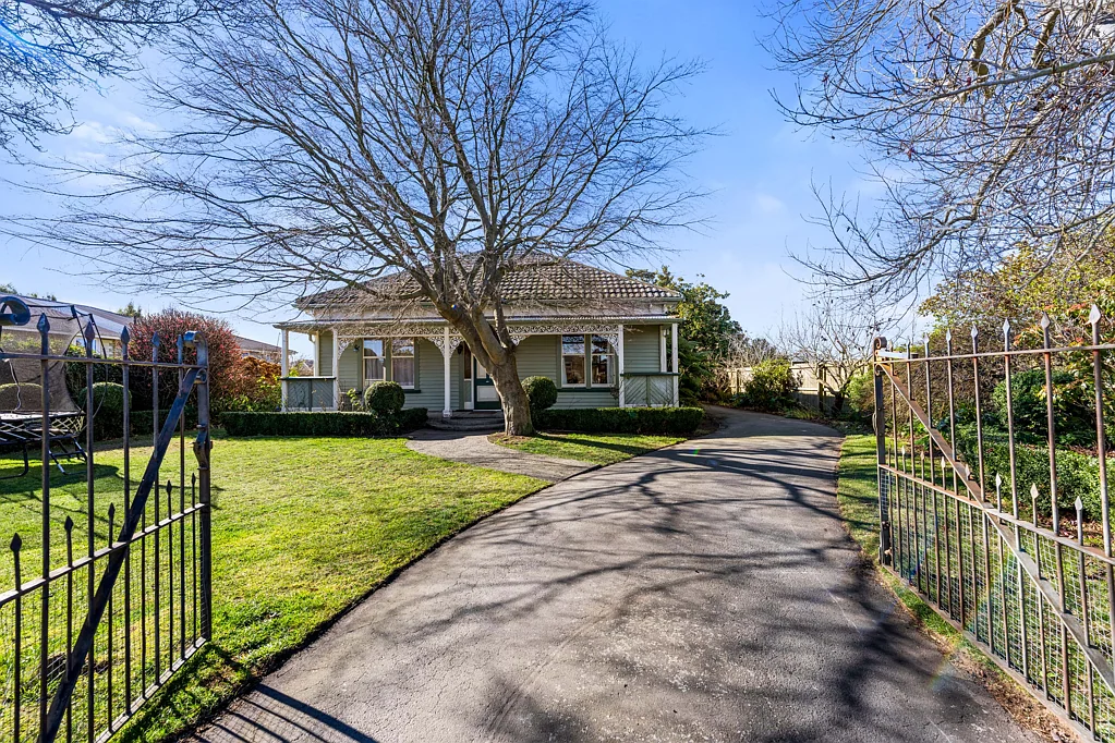 Templeton 4 Bedroom A Character Villa Ready for its Next Chapter