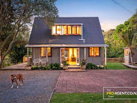 Titirangi 3部屋 Titirangi Character Home on 1 Acre