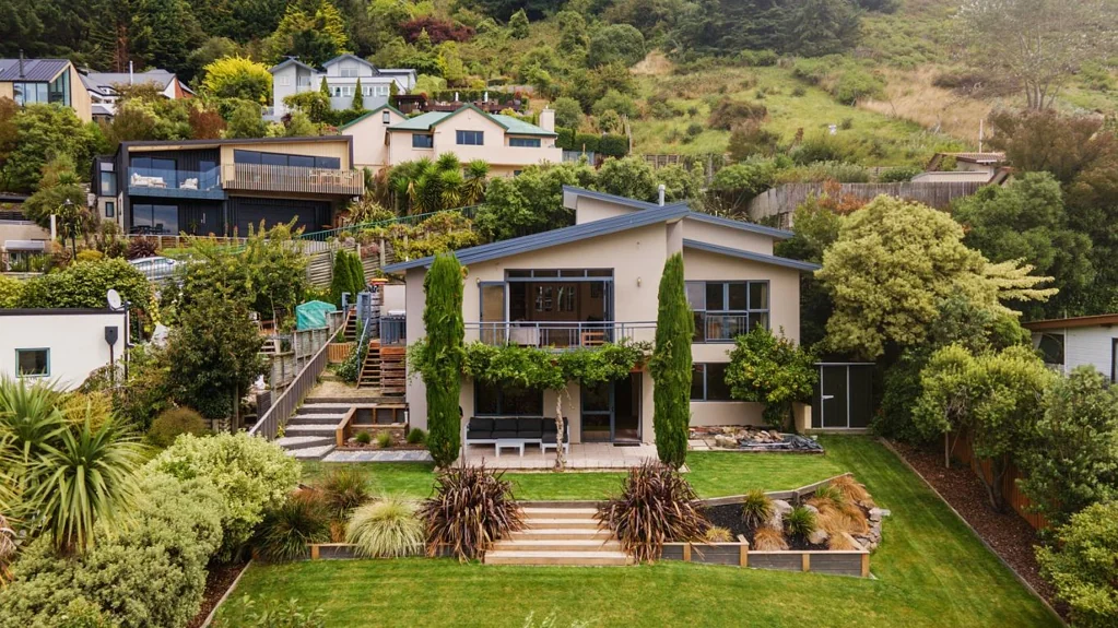 8 Emerald Lane, Cashmere, Christchurch City