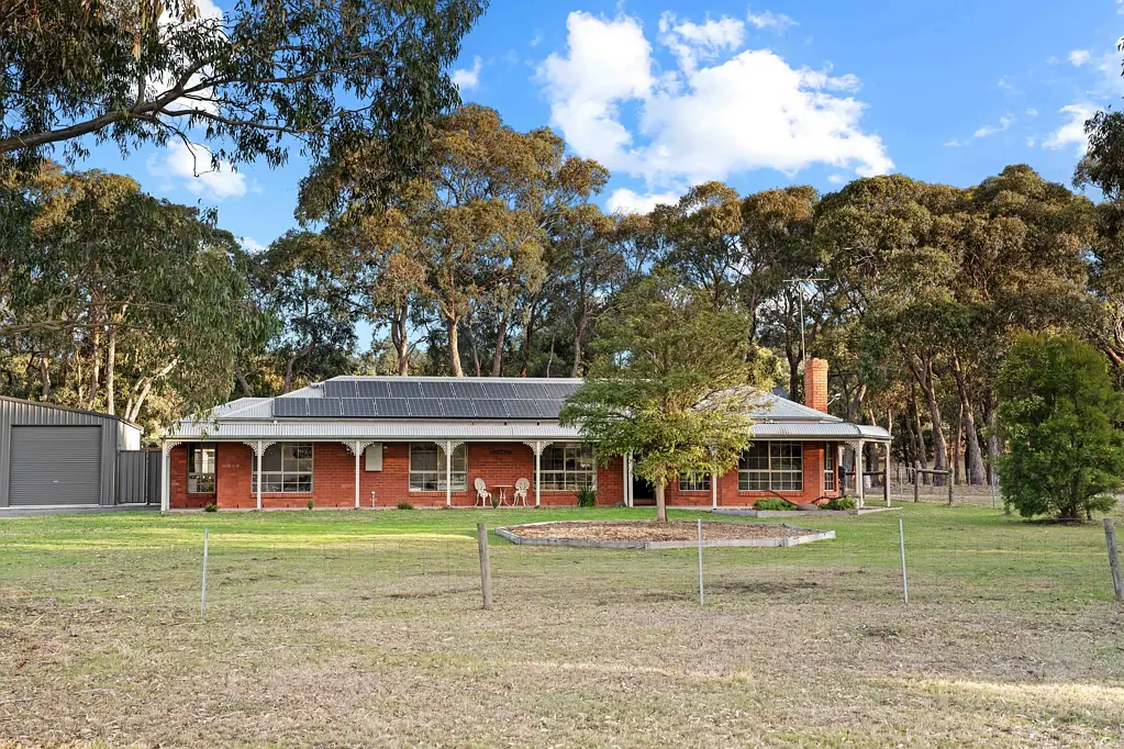 24 Wallaby Creek Road, Haddon, VIC 3351