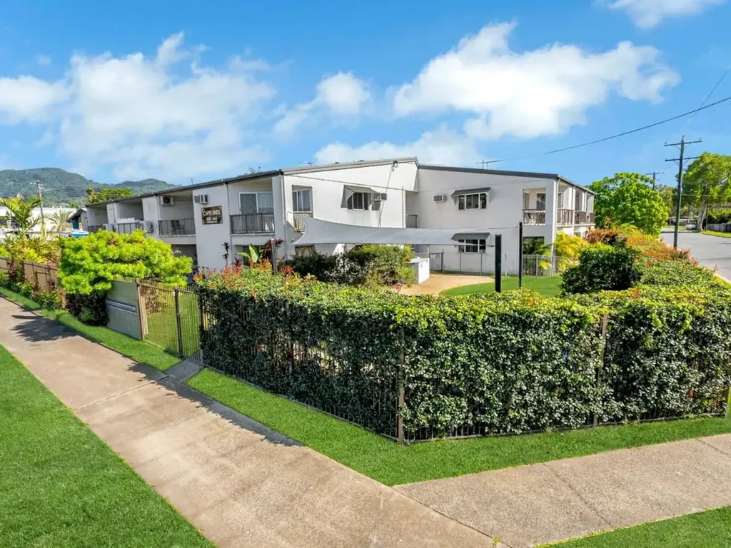 GREAT GROUND FLOOR UNIT