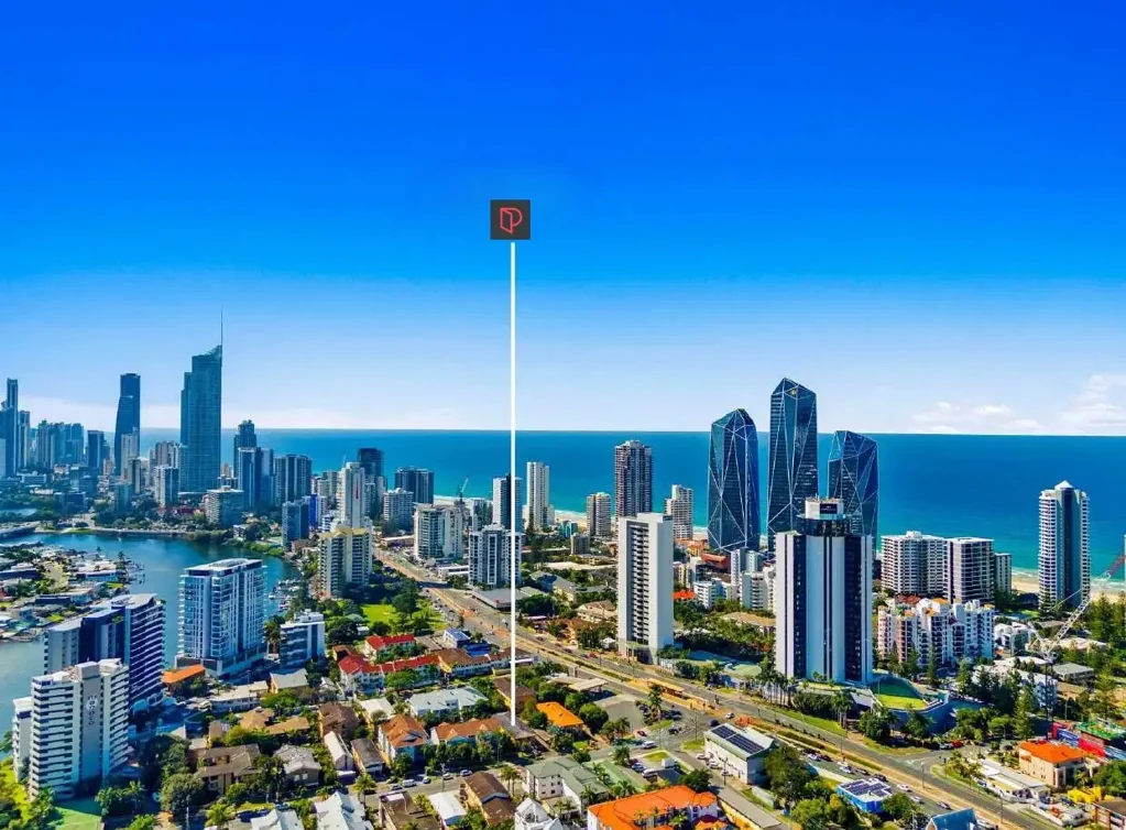 Surfers Paradise 2 Slaapkamer Entry Level, full reno needed!