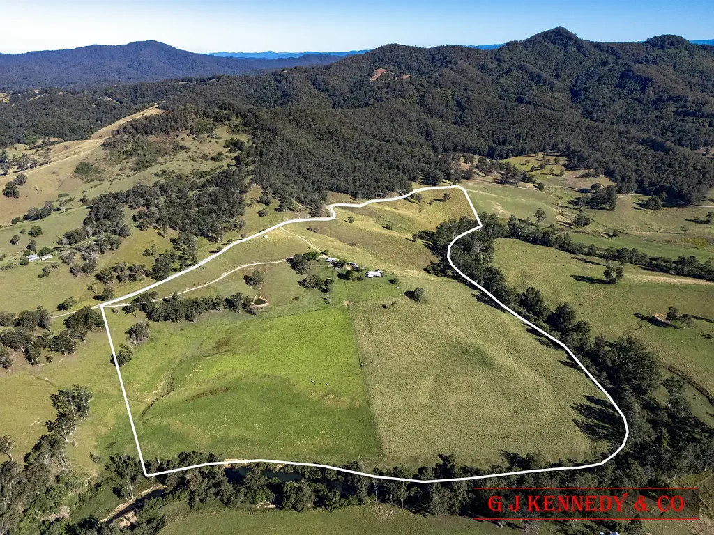Upper Taylors Arm Quality Homstead, Deep River Frontage with 100 acres of Fertile Land