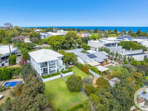 City Beach 5 Bedroom Luxe Beach House | Dress Circle Street | Mammoth Ocean View Landholding