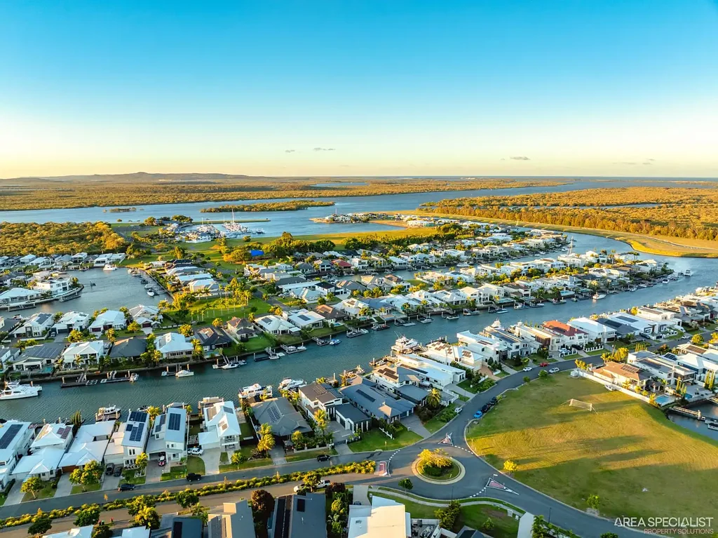 12 Poinciana Place, Jacobs Well, QLD 4208
