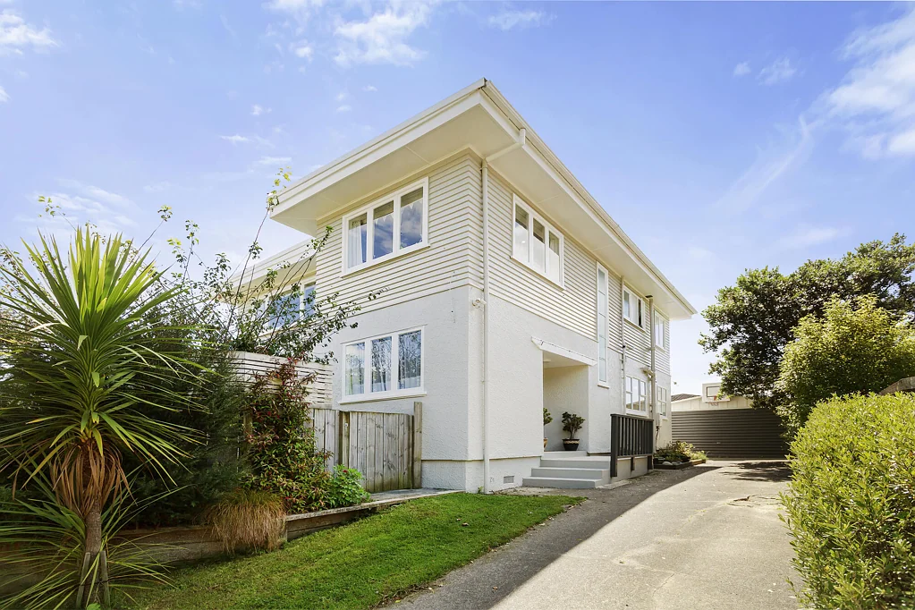 15 Waddington Drive, Naenae, Lower Hutt, Wellington
