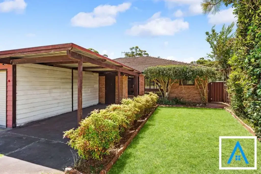 11 Oprey Close, Minto, NSW 2566