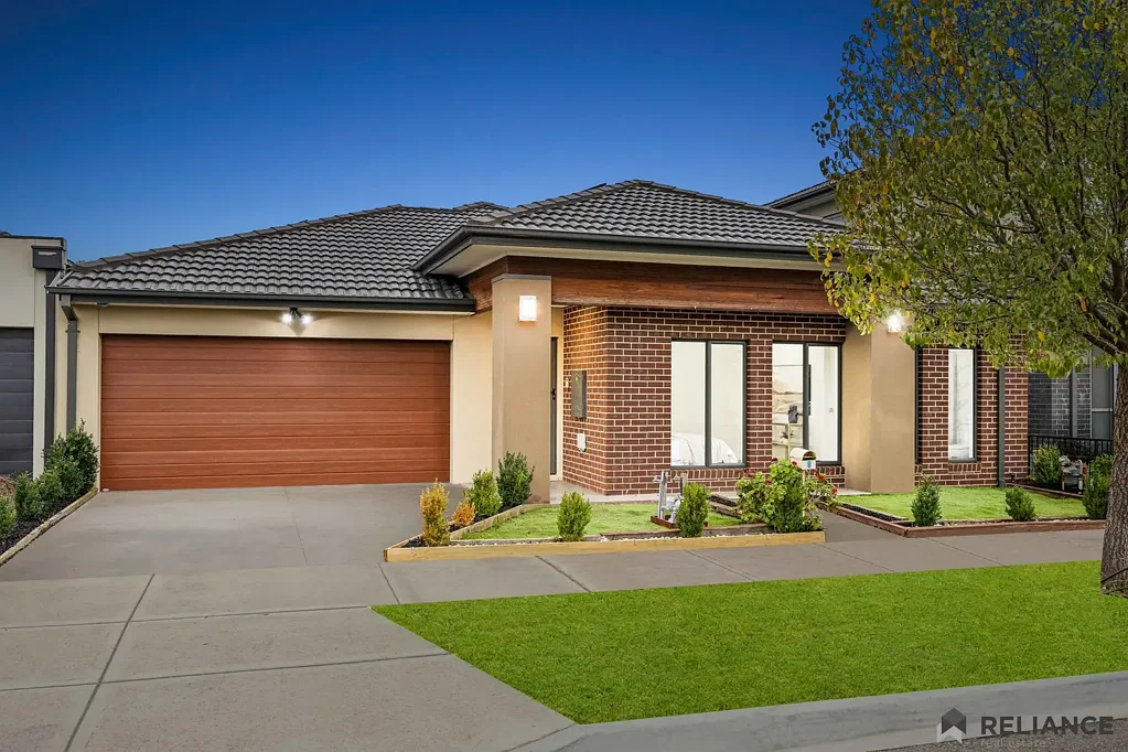 Mickleham 4 Slaapkamer Stylish, Low-Maintenance Living in the Prestigious Merrifield Estate