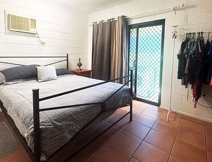 1 & 2/3 Wrap Court, Mission Beach, Cairns, 4部屋, 2バスルーム, Apartment