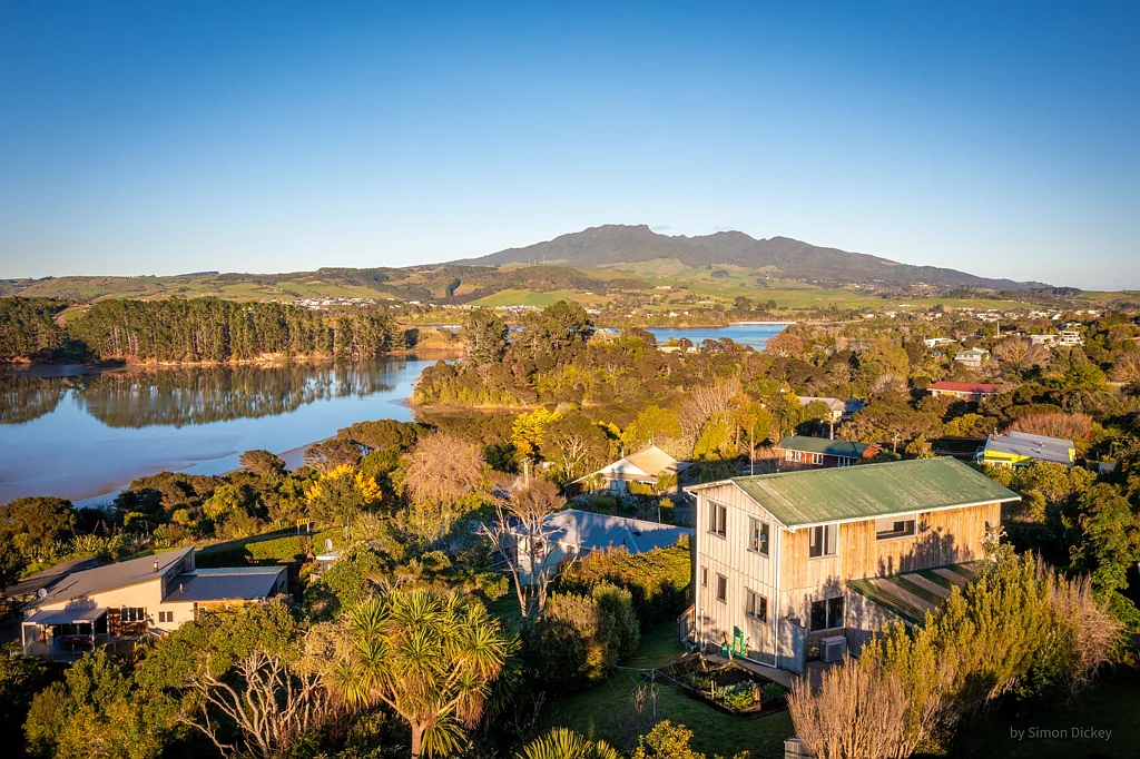 4 Robertson Street, Raglan, Waikato