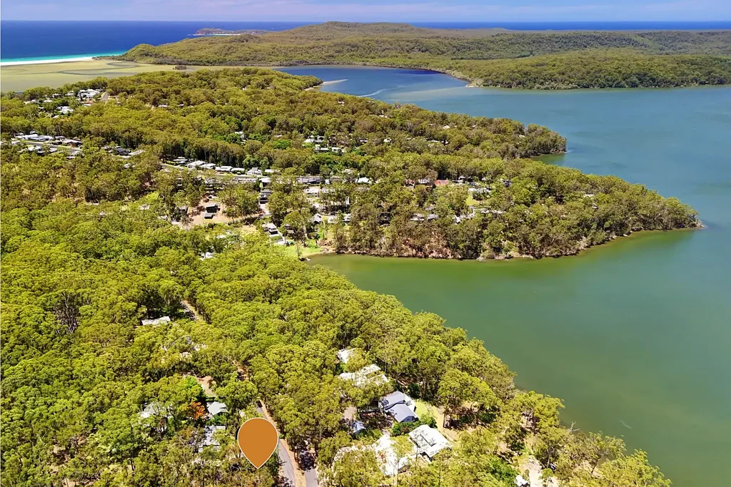 Smiths Lake Captivating Water Views, Substantial Allotment, Duplex Possibilities