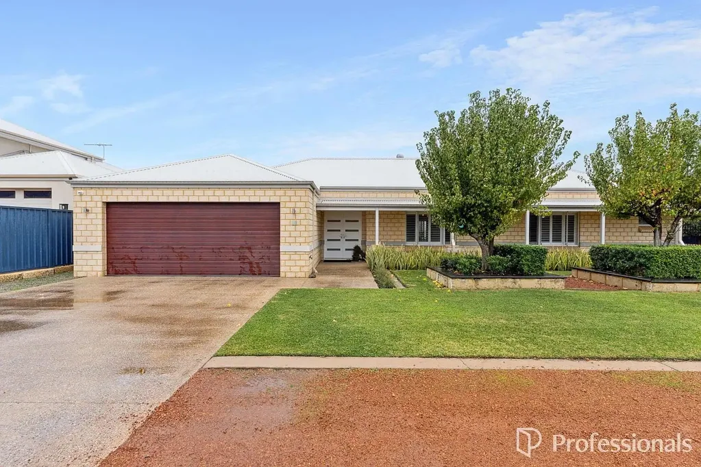 34 Sultana Road West, High Wycombe, WA 6057