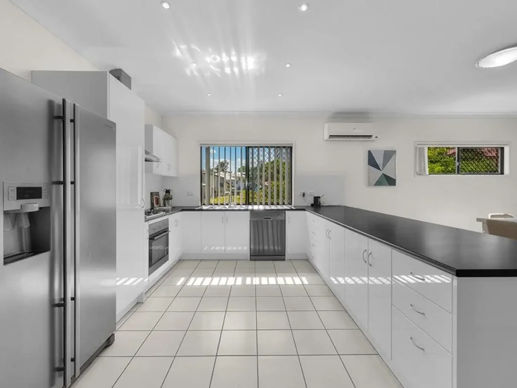 2/29 Sparkes Street, Chermside, QLD 4032