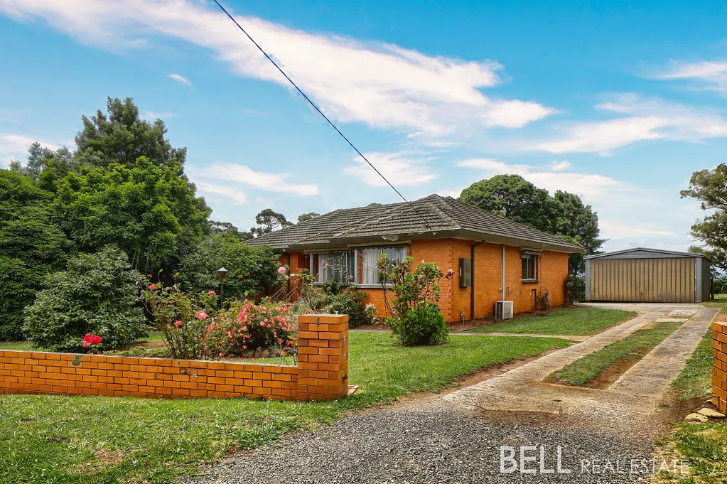 4 Russell Road, Gembrook, VIC 3783