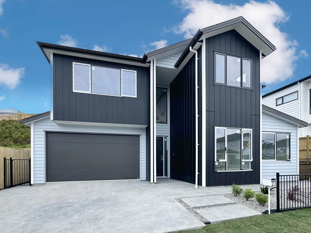 Millwater 5chambre Land & House Package