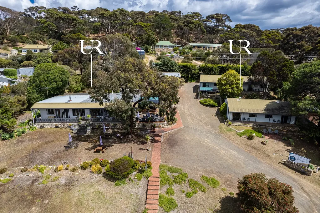 American River 12Moenga ULONGA HOLIDAY VILLAGE