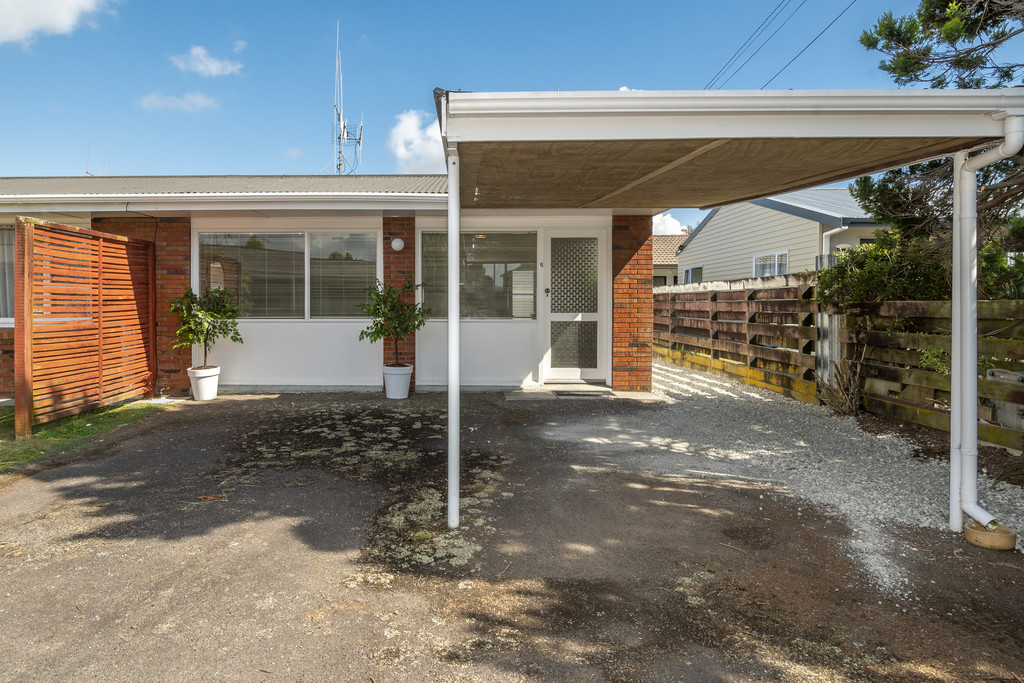 5/717 Cameron Road, Tauranga South, Tauranga, 2 ห้องนอน, 1 ห้องน้ำ