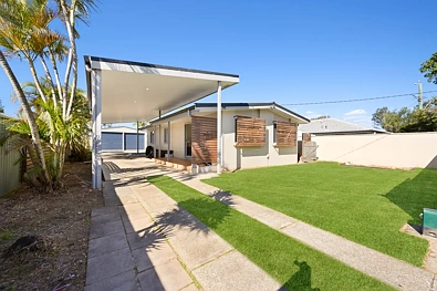 Coombabah 3房  The Smart Buy in a Location on the Rise
Deadline Sale (unless sold prior) - 2pm, Tues 1st Sept 2026