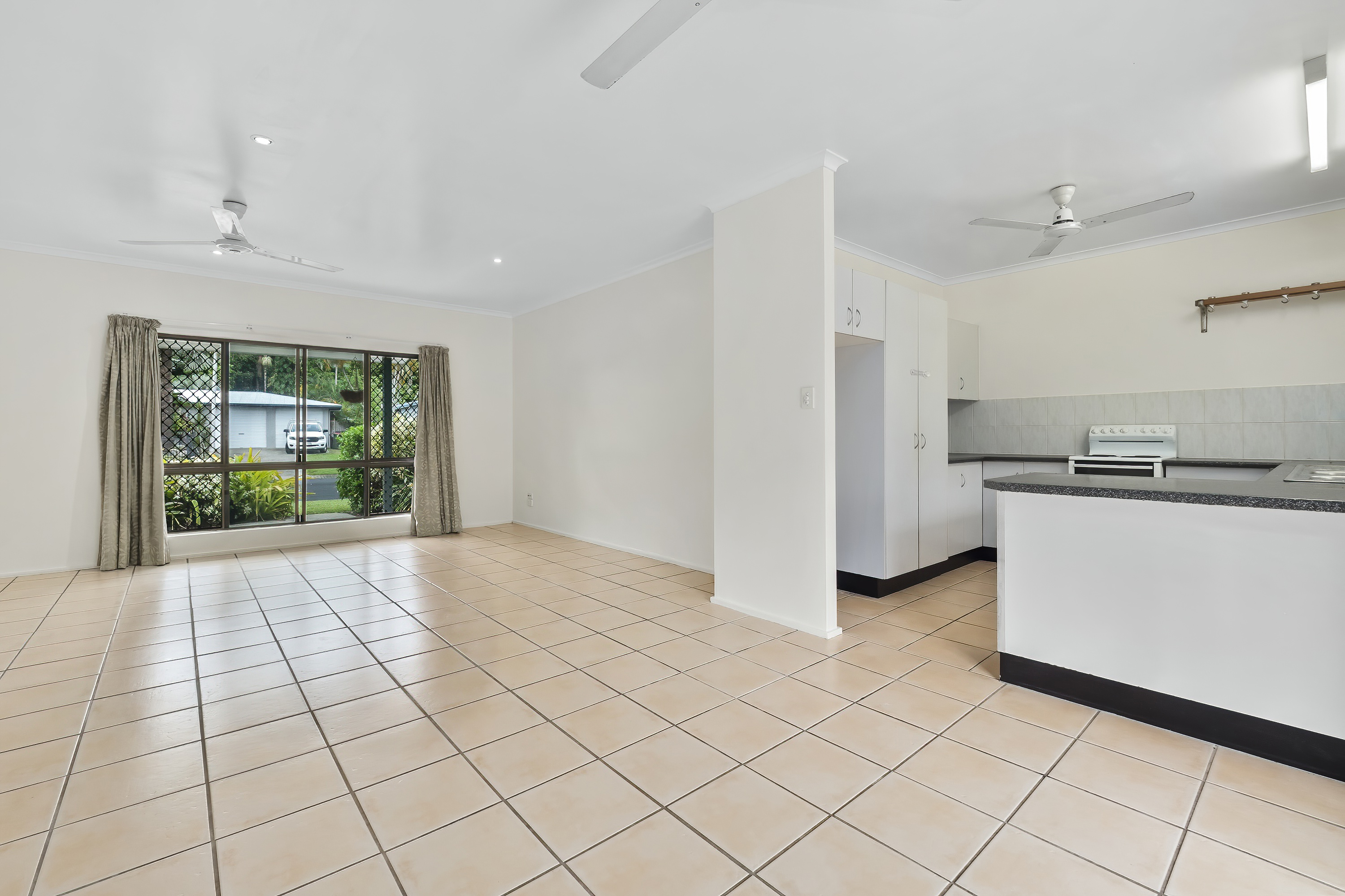 2 HARWOOD CL, BRINSMEAD QLD 4870, 0 rūma, 0 rūma horoi, House