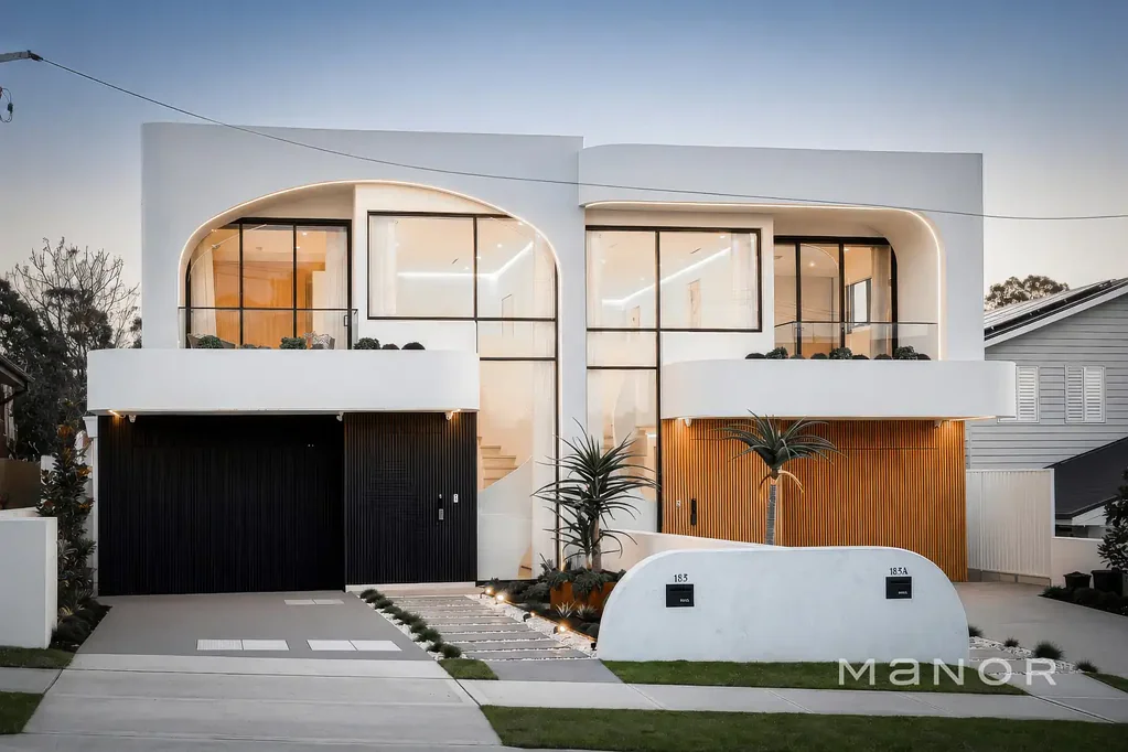 Winston Hills 4 Slaapkamer Elevated Living, Defined by Exceptional Design