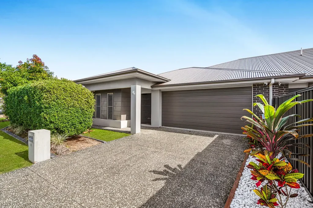 Pimpama 4ห้องนอน THE BEST THAT MONEY CAN BUY - YOU BETTER BE QUICK FOR THIS ONE !