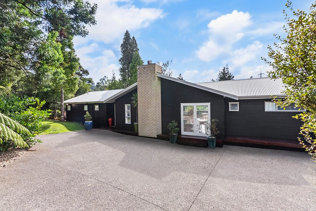 Lucas Heights 4房  5139m² of Tranquil Luxury Living!