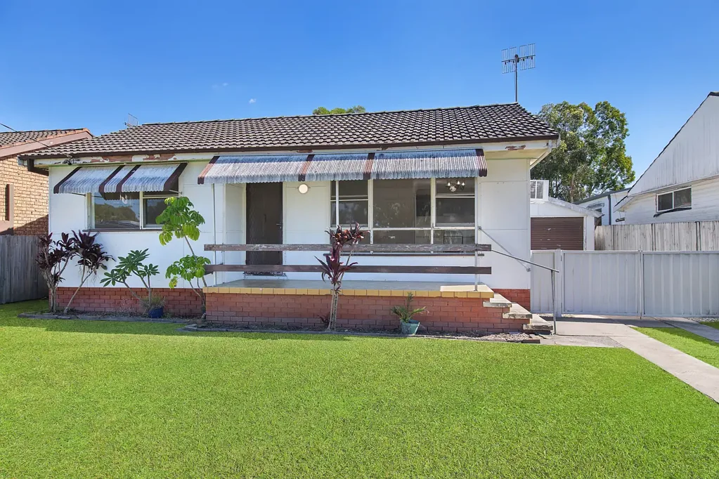 17 Macarthur Street, Killarney Vale, NSW 2261