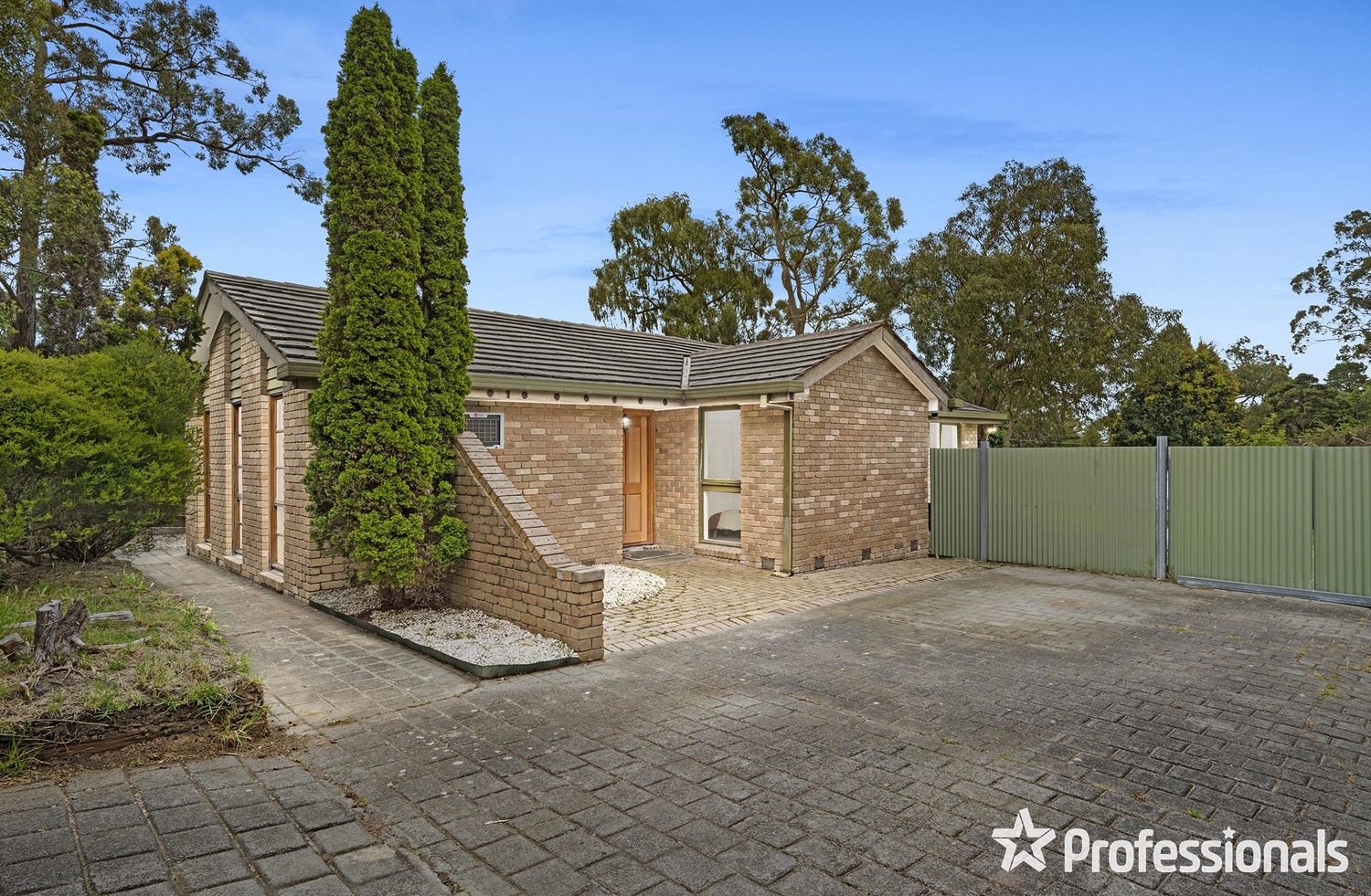 36 STEPHEN AV, MONTROSE VIC 3765, 0 Kuwarto, 0 Banyo, House