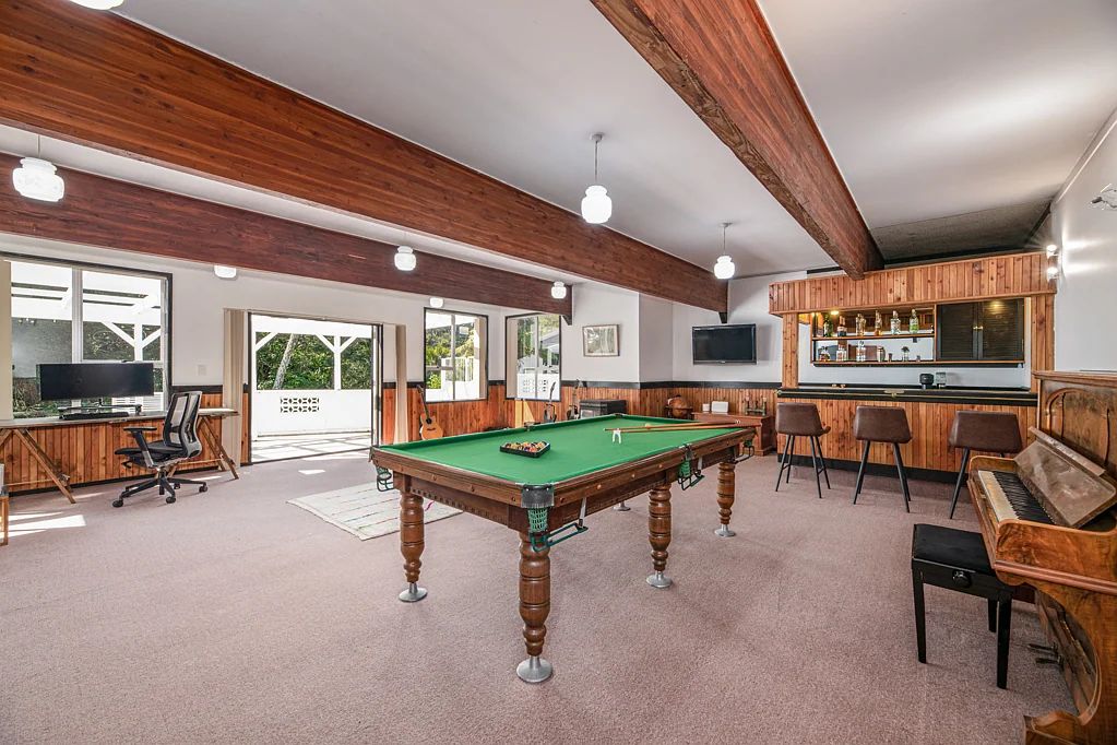 318 Huia Road, Titirangi, Waitakere City, Auckland