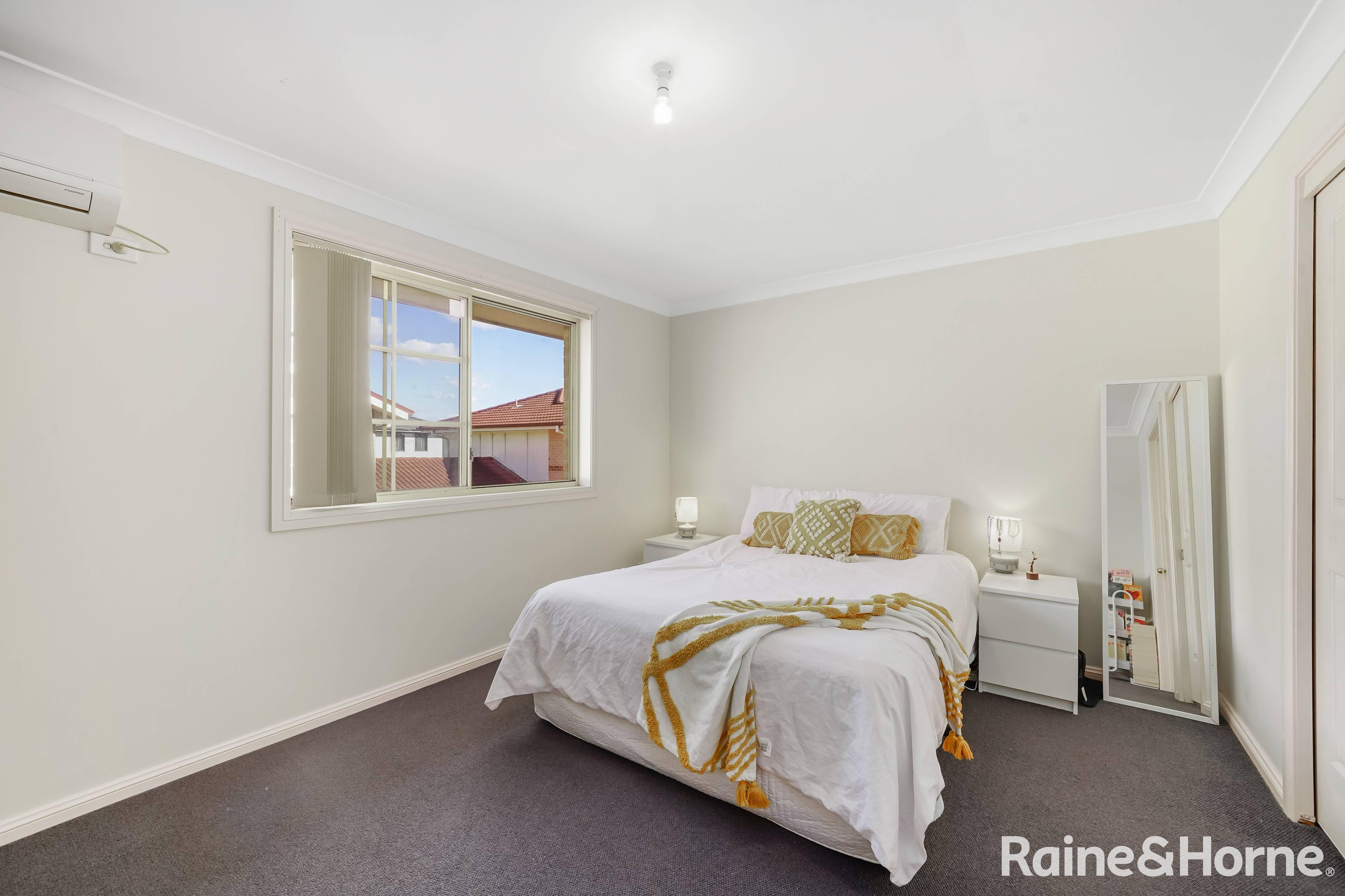 UNIT 9 38-44 VERBENA AV, CASULA NSW 2170, 0 Schlafzimmer, 0 Badezimmer, Townhouse