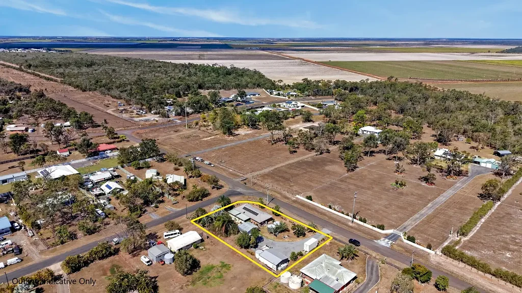 Branyan 4Zimmer Spacious Home on a Flood Free 2,000m2 Block Just Minutes from Town