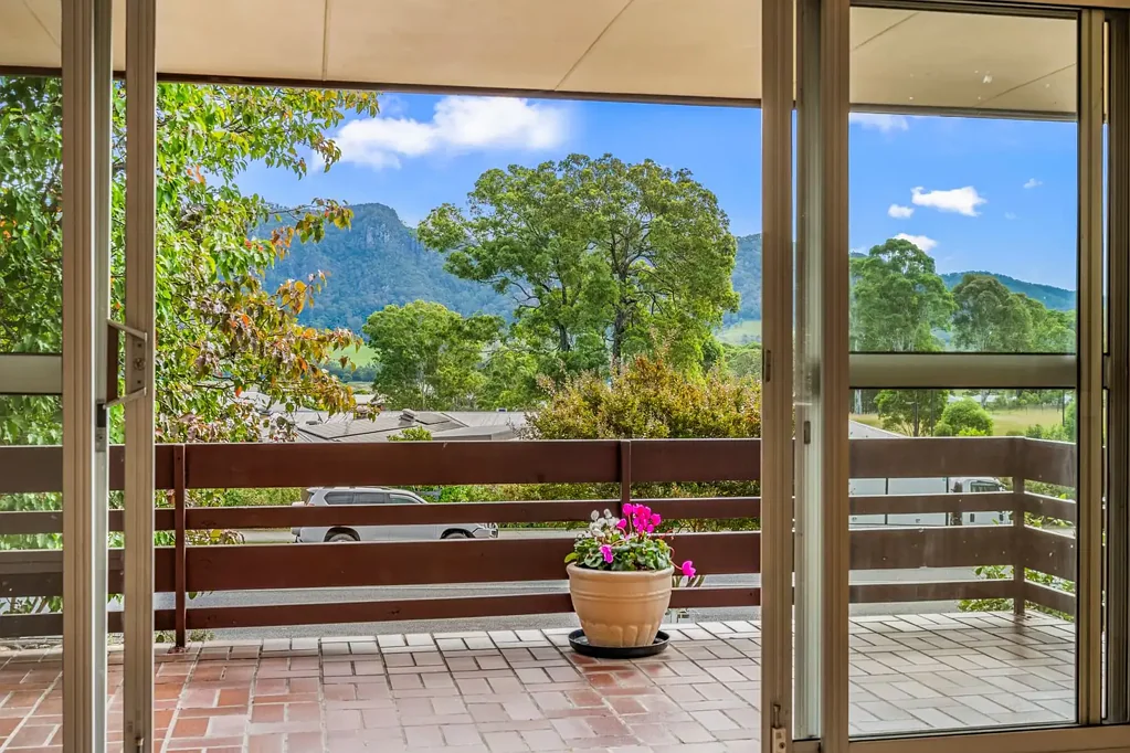 16 Clement Street, Gloucester, NSW 2422