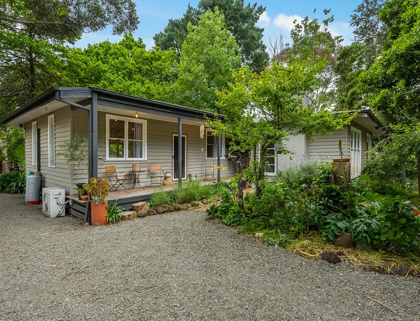 23 Centenary Avenue, Macedon, VIC 3440, 5 침실, 3 욕실, House