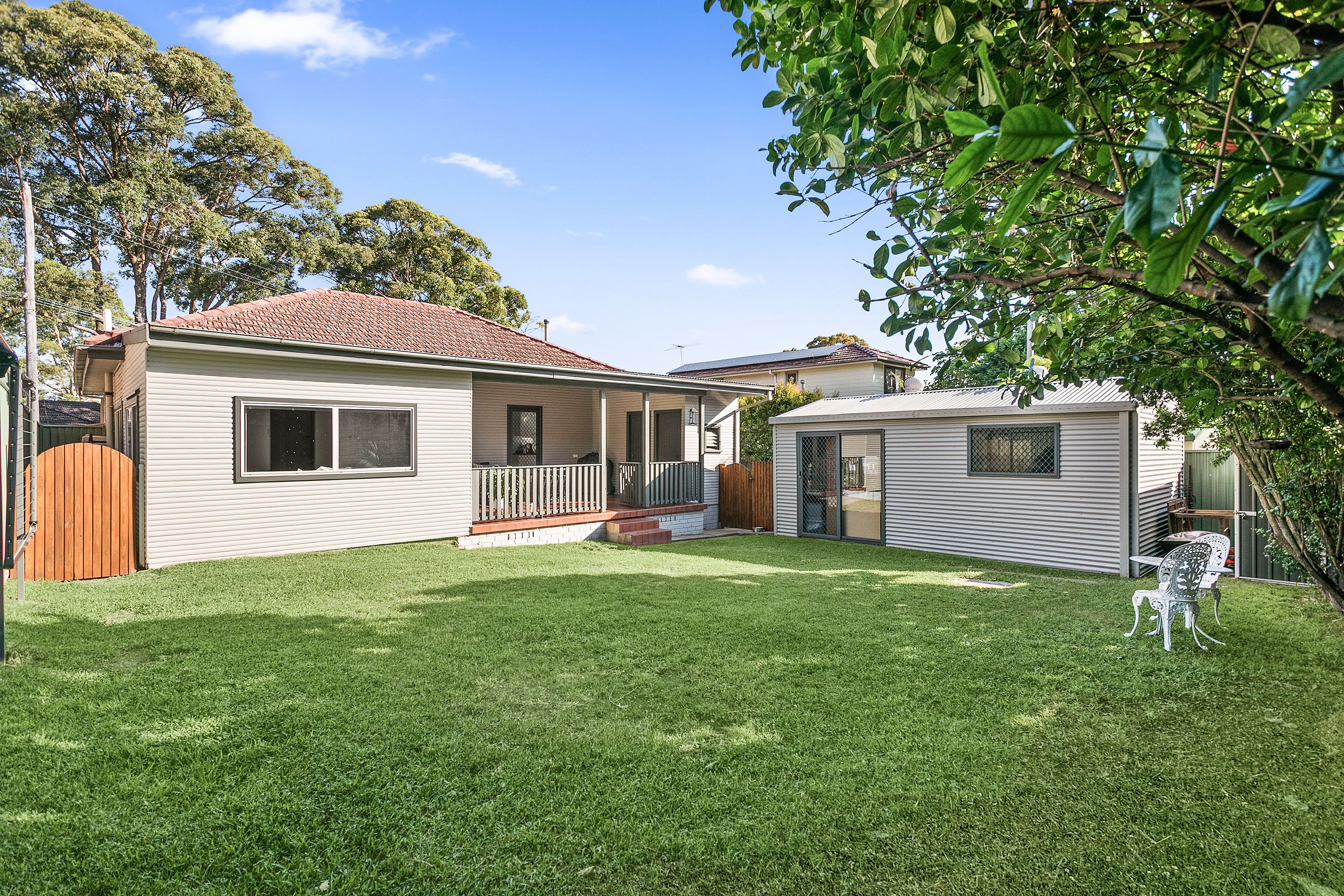 7 SPARKES AV, MORTDALE NSW 2223, 0 chambres, 0 salles de bain, House