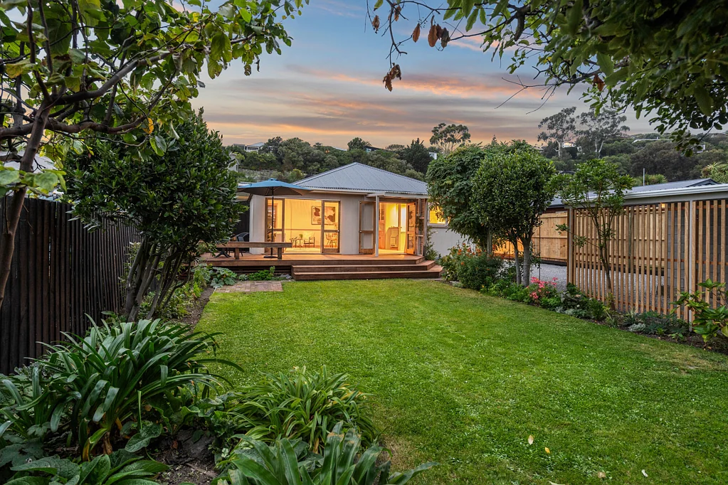 18 Augusta Street, Redcliffs, Christchurch, Canterbury