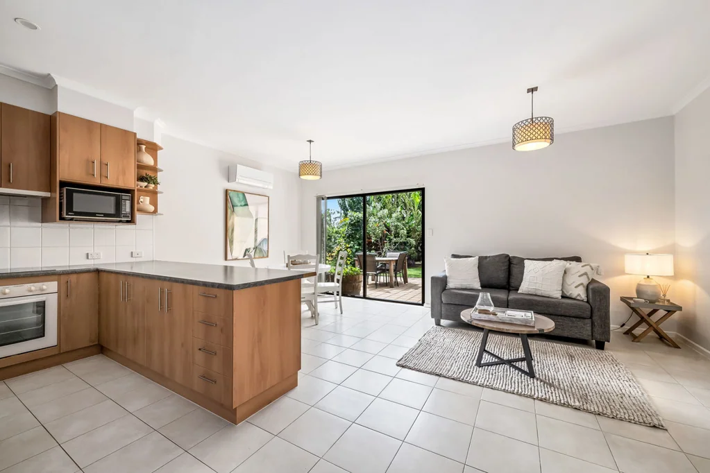 1/2 Mildura Court, Hope Valley, SA 5090