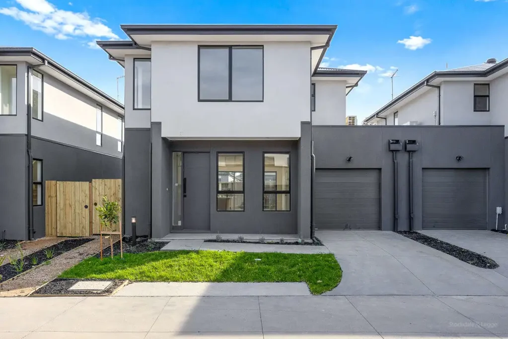 Pakenham 3 Bedroom BRAND NEW HOME – Ready to Move in