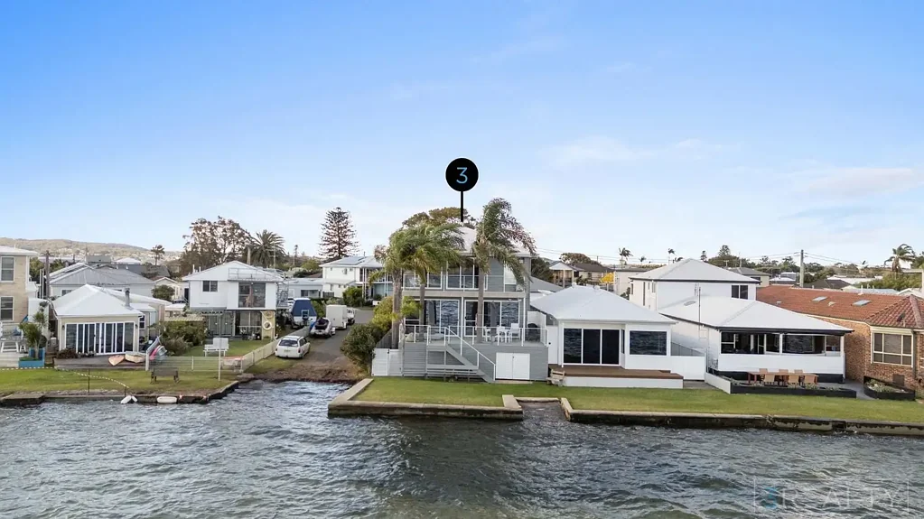 Marks Point 6房  The Art of Waterfront Living