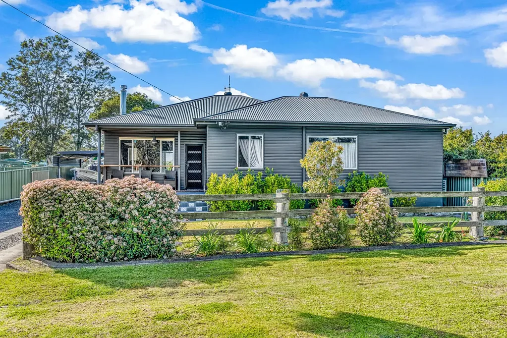 4552 The Bucketts Way, Gloucester, NSW 2422