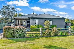 4552 The Bucketts Way, Gloucester