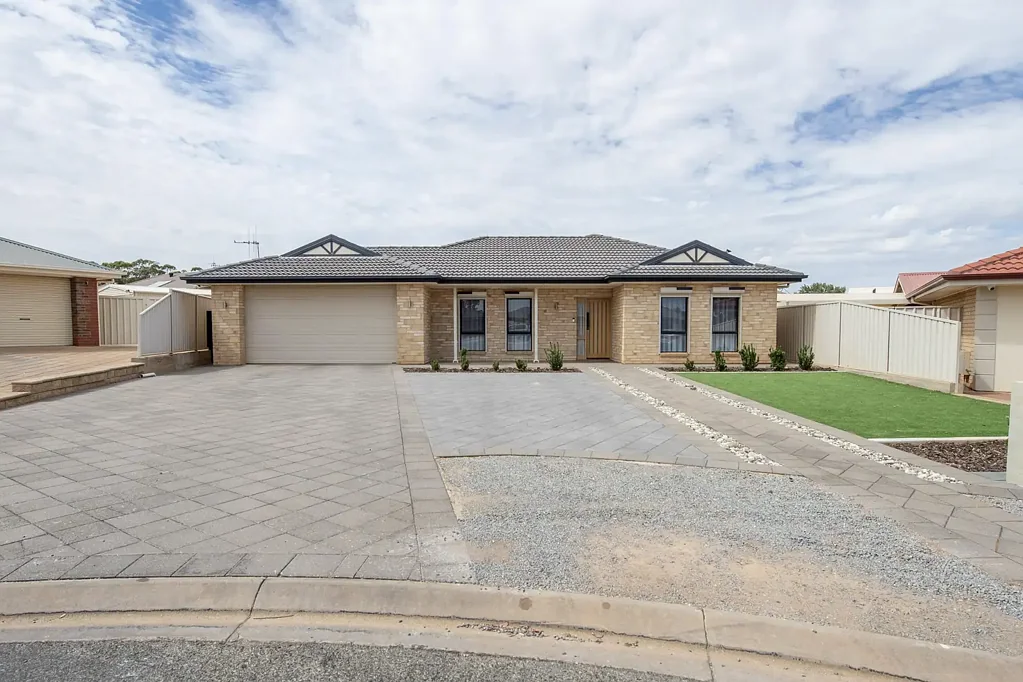 Port Pirie 4Zimmer IMPRESSIVE PROPERTY READY TO SPOIL THE ONE'S THAT MATTER