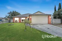 68 Astley Wynd, Lynbrook