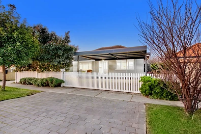 Dianella 3chambre UNDER OFFER ALREADY!! BEAUTIFUL CHARACTER COTTAGE - INGLEWOOD BORDER!