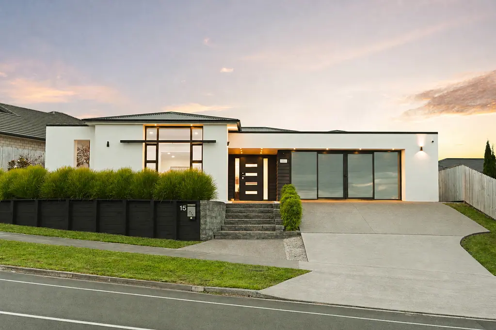 Rototuna North 5房  Luxury Living with Views to Match