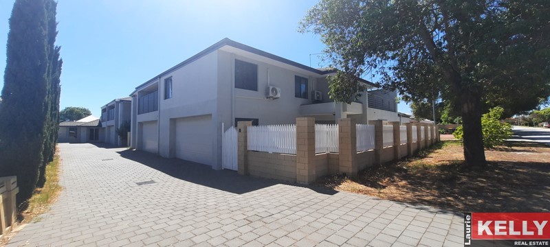 UNIT 1 19 GEORGE ST, BELMONT WA 6104, 0 غرف, 0 حمامات, Townhouse