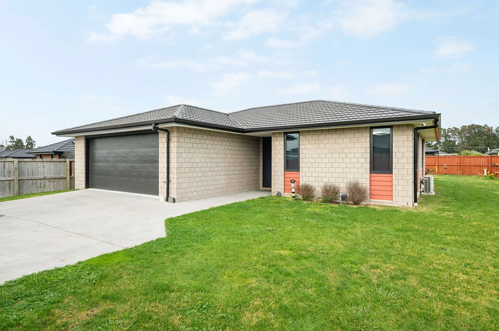 Ngaruawahia 4 Bedroom Brick Beauty - River Estate Living